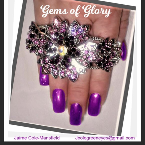 Meet your Posher, Jaime - Picture 12 of 17